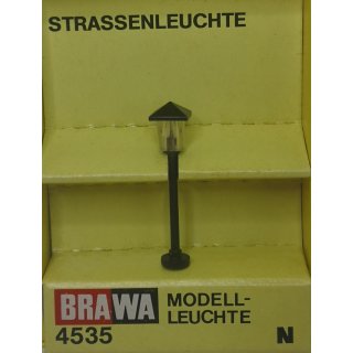 Brawa 4535 Strassenleuchte 4-kantig NEU